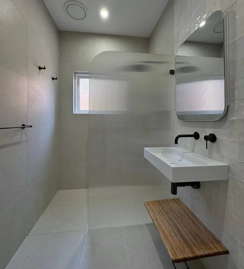 Fluted & Reeded Glass installation 1